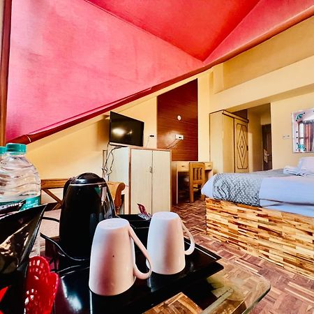 Hotel Kalinga Grand - Luxury Comfort !! Travellers Delight !! Budget Friendly !! Prime Location !! Guest Favourite Manāli Kültér fotó