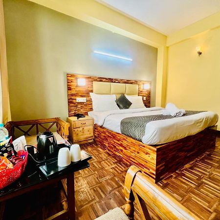 Hotel Kalinga Grand - Luxury Comfort !! Travellers Delight !! Budget Friendly !! Prime Location !! Guest Favourite Manāli Kültér fotó